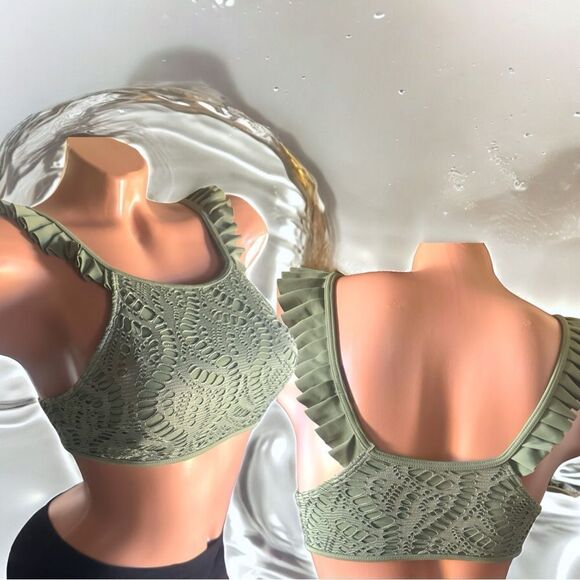 Aerie Swimwear l Bathing Suit Top l Ruffled l Olive Green l S/P l EUC - Picture 3 of 11